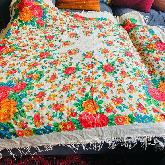 VTG Huge 60s floral folk fringe wool scarf festival cottagecore grannycore shawl - Picture 8 of 10